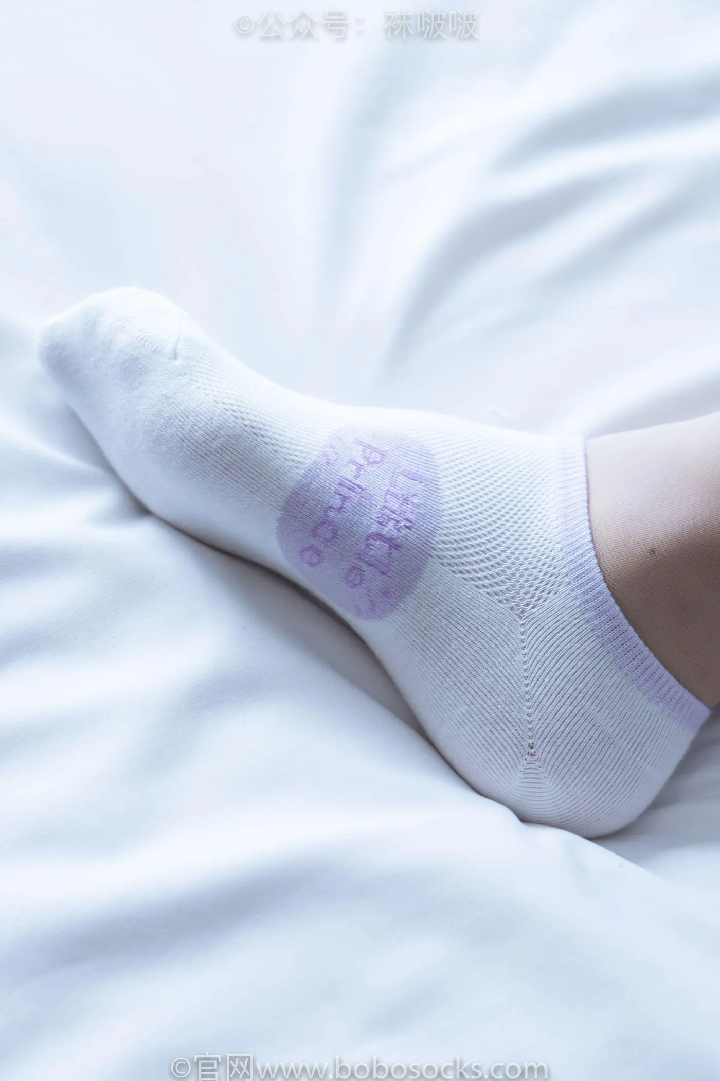 [BoBoSocks袜啵啵]NO.008 涵涵-帆布鞋、白色短棉袜、肉丝 [139P]插图1